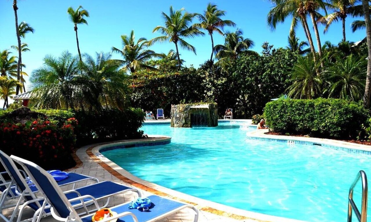 Nazareth Condo | BEST REVIEWS on the East End - HANDS DOWN!