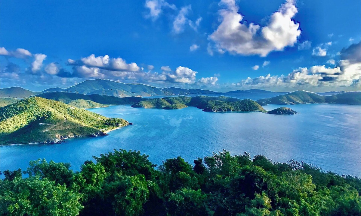 Estate Freemans Ground Villa | COUPLES RETREAT, PANORAMIC OCEAN VIEWS, FREE KAYAKS & PADDLE BOARDS