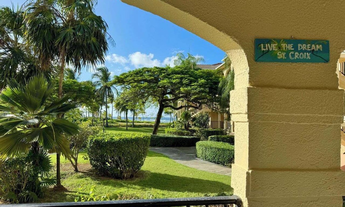 La Grande Princesse Condo | DUAL Ocean Views! Beachfront Gem Pool, Hot Tub Steps to Sand & Dining