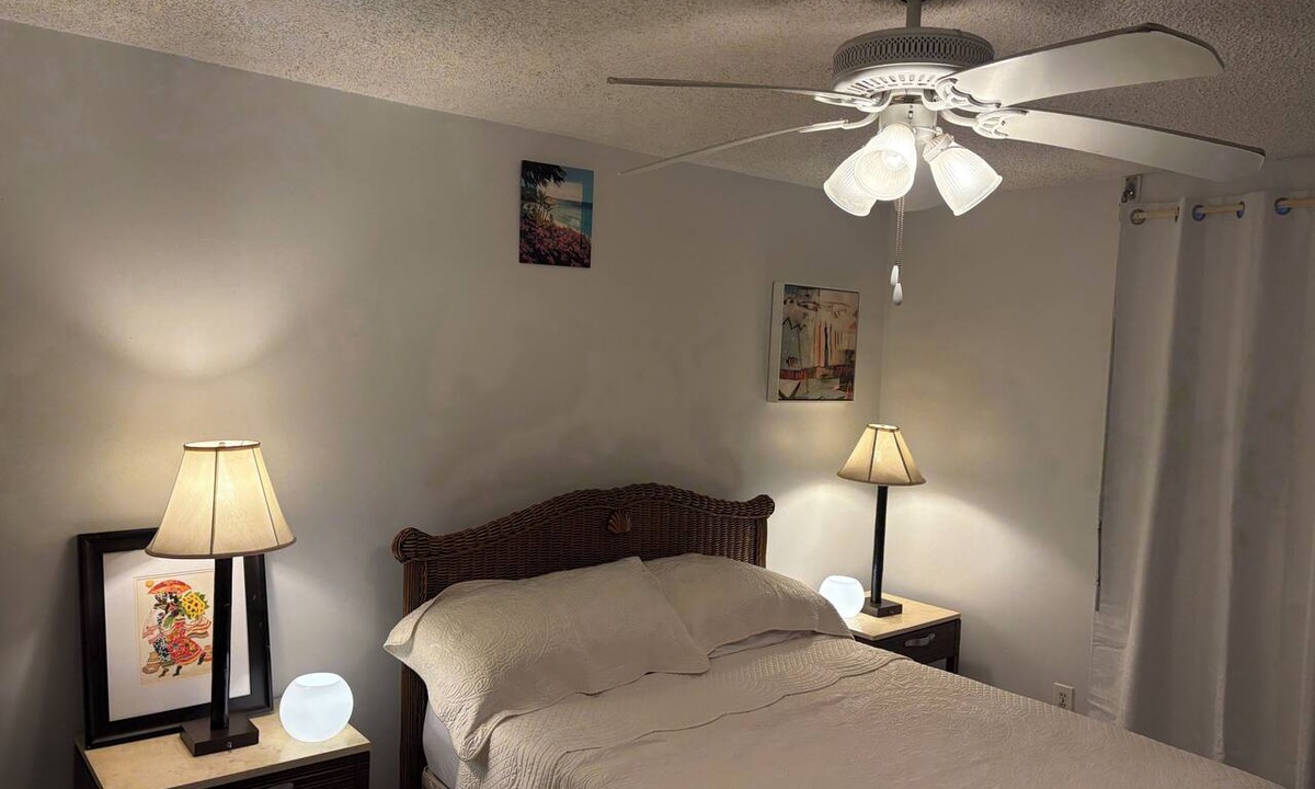 Red Hook Condo | Gated condo offering the perfect blend of convenience and relaxation.