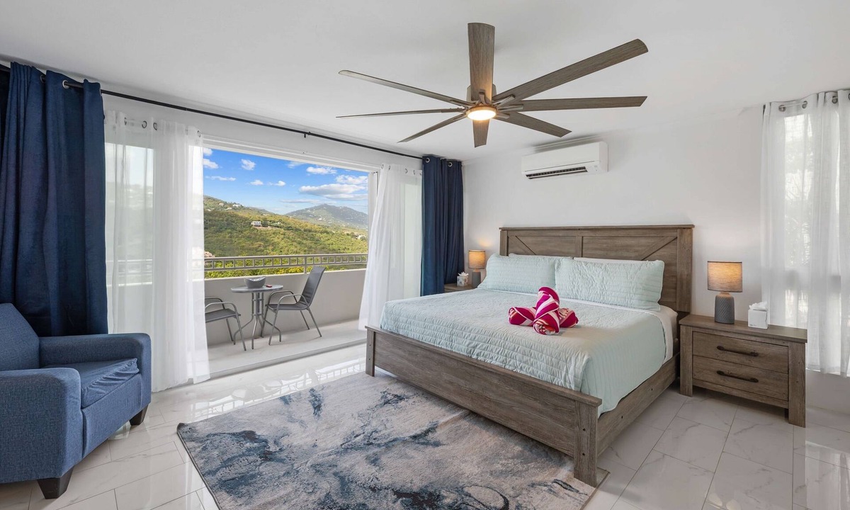 Rosendal Condo | Generator! 5 mins to Magens + 15 mins to STJ ferry