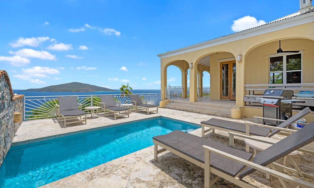 Estate Lovenlund House | Generator | Magens Bay | Gated Mahogany Run