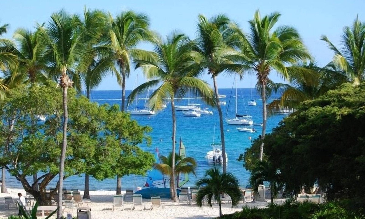 Nazareth Condo | GORGEOUS CONDO Elysian Beach Resort East End, St Thomas