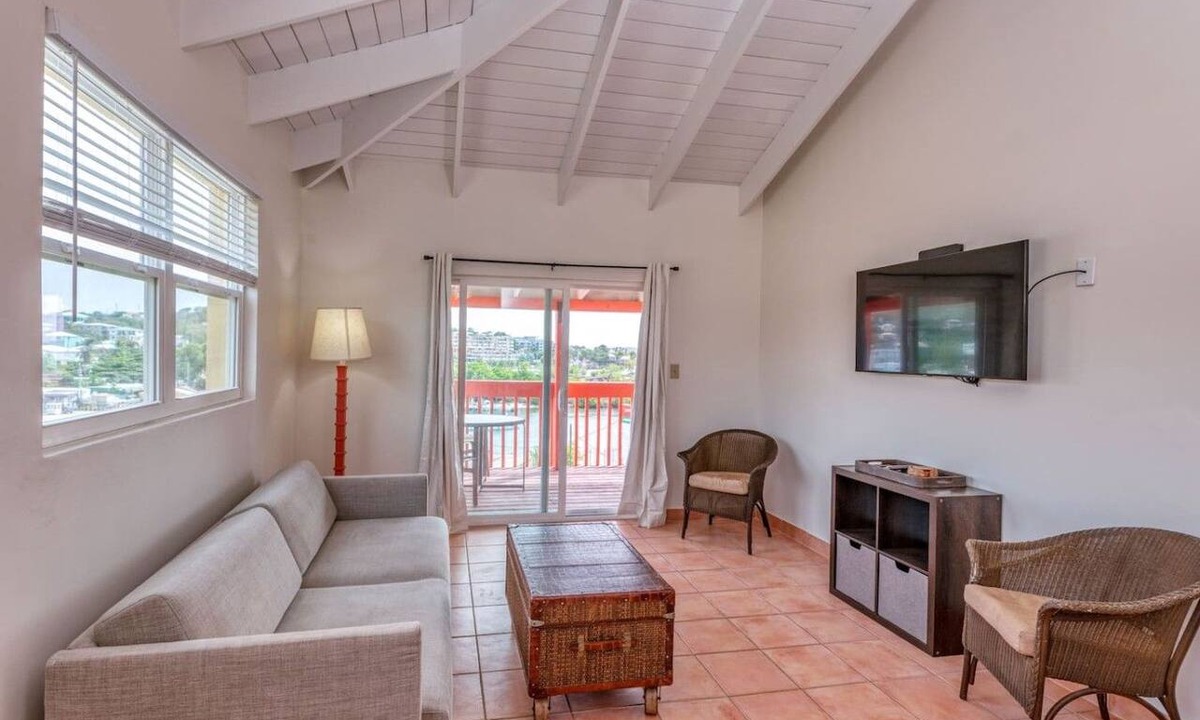 Contant Hill Apartment | Sea Star 1-bedroom apt in Cruz Bay (A-6)