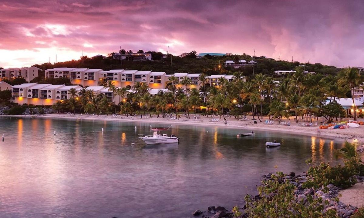 Nazareth Condo | Studio King-St. Thomas Stunning Vacation Vibes