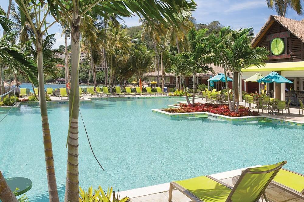 Nazareth Condo | Studio Parlor Loft -St. Thomas- Beauty in Paradise
