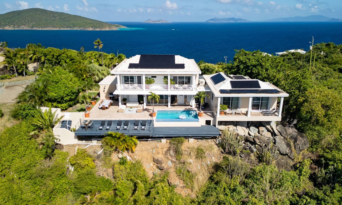 Estate Peterborg Villa | Villa Lucco - Stunning 360° Views of Magens Bay, St.John & BVI. Luxury 6 bedroom