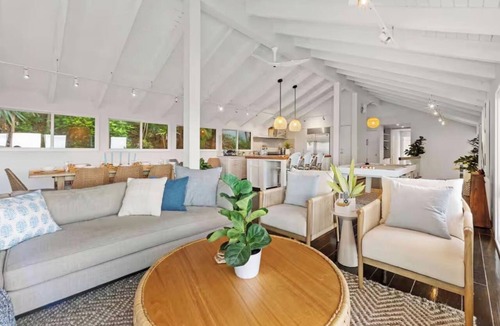 Peterborg House | 5BR Pool Villa by Magens