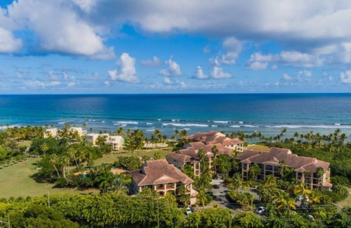 La Grande Princesse Condo | BEACH FRONT! Island Oasis-Luxury condo at Pelican Cove