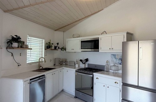 Estate Chocolate Hole and Great Cruz Bay Cottage | Caribbean Hideaway your St. John Escape easy walk to the beach New aibnb
