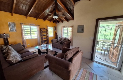 Estate Sion Hill House | Couples Paradise Haven