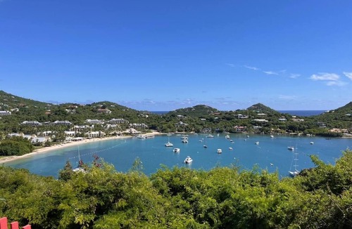Contant Farms Apartment | Cozy 1-bedroom apartment close to Cruz Bay with AC