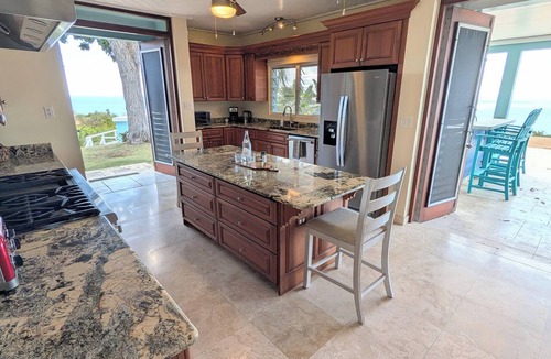 Estate Sprat Hall House | Dan Aykroyd's Baobab Vista