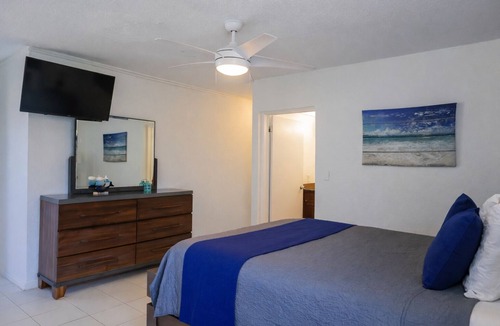 Estate Constitution Hill Hotel | Deluxe Double Queen Room - Ocean Front