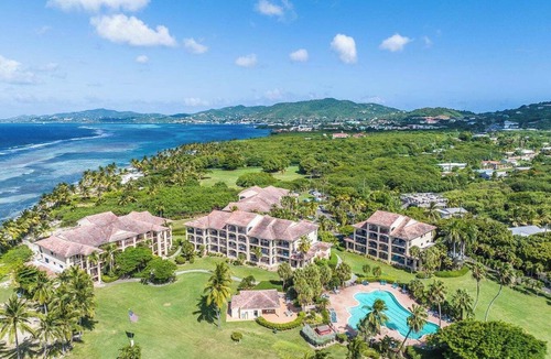La Grande Princesse Condo | DUAL Ocean Views! Beachfront Gem Pool, Hot Tub Steps to Sand & Dining