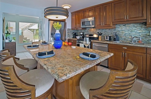 Estate Lovenlund Condo | Ocean Views | Near Magen’s Bay w/Pool & Generator