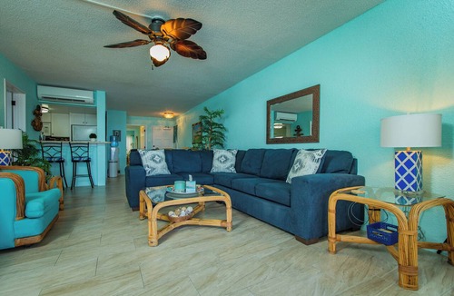 La Grande Princesse Condo | Oceanfront Paradise: 2-bedroom Condo with AC in Charming St Croix