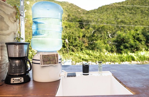 Estate Mandal RV Rental | Octopus Den Glamping Site with AC