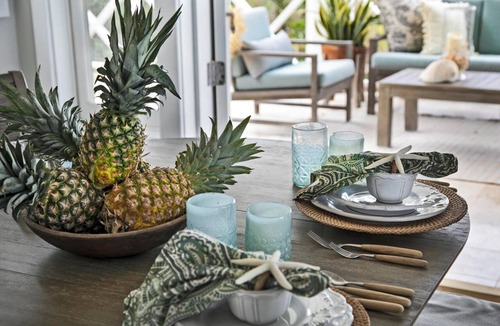 Peterborg House | Romantic Getaway | Oceanfront | Private Pool