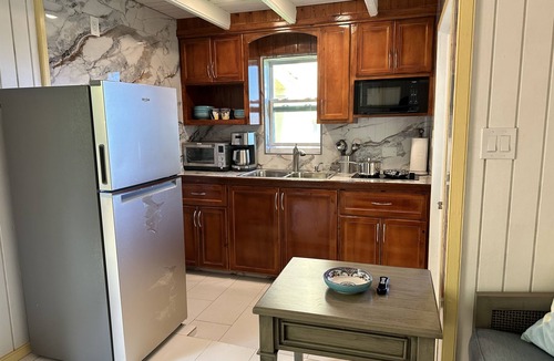 Estate Caret Bay Cottage | Secluded Ocean View Love Suite