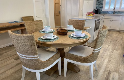 Nazareth Condo | Steps away from the private beach - fully renovated condo!