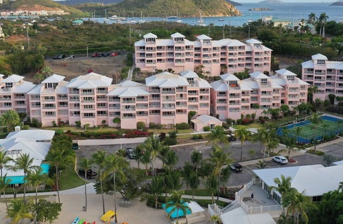 Nazareth Condo | Studio Parlor Loft -St. Thomas- Beauty in Paradise