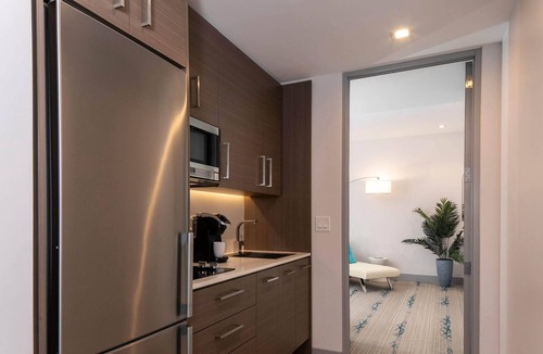 Estate Enighed Hotel | Suite 2, 10% Off Fall Stays