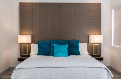 Estate Enighed Hotel | Suite 2, 10% Off Fall Stays