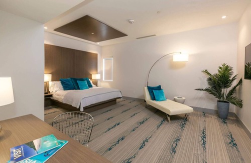 Estate Enighed Hotel | Suite 2, 10% Off Fall Stays