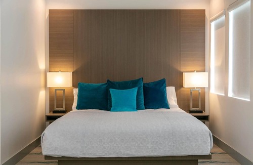 Estate Enighed Hotel | Suite 6, 10% Off Fall Stays