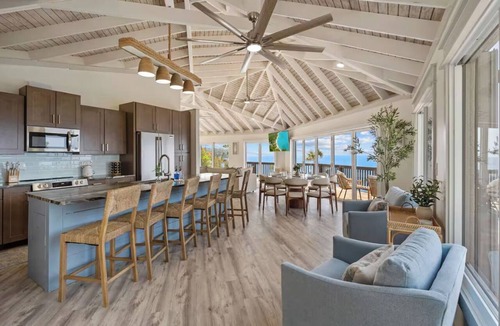 Rosendal House | The Parrot's Perch- New 6 BDRM Oceanfront Estate with Pool/Playground/Firepit