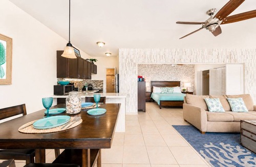Frydendal Villa | Updated: Luxury Villa, Amazing Views with Pool + Generator