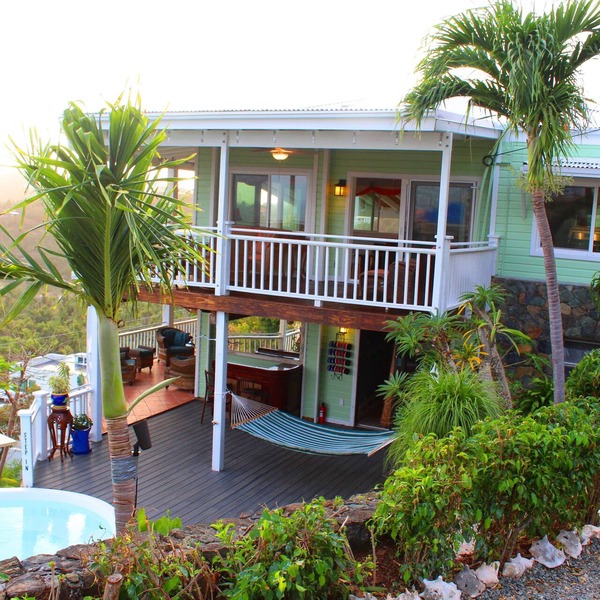4 bedroom, 4 bathroom. Private Pool, Ocean views. Chocolate Hole, Cruz Bay. in St. John