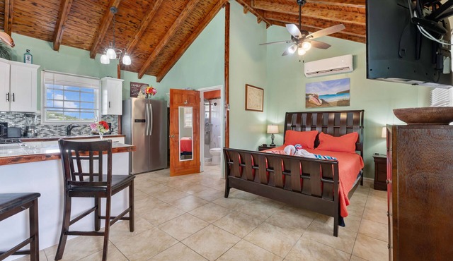 Annas Retreat Studio Near Harbor & Beaches