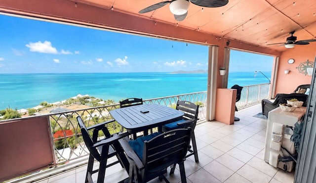 New Booking Discount-Caribbean views, 3-bedroom, 2-bath condo, pool, generator. in Christiansted