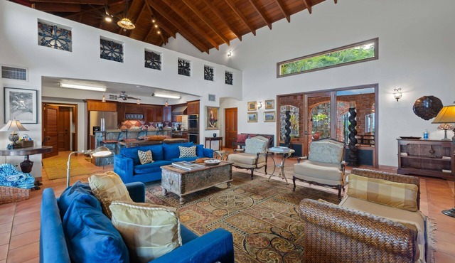 One-level main floor - Central Local - Magens Bay in St. Thomas