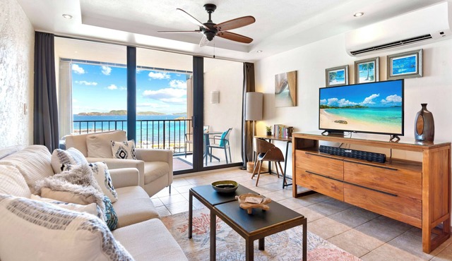 Sapphire Beach Escape -Top Floor- Amazing Views- Walk to Beach/Restaurants- HGTV in St Thomas