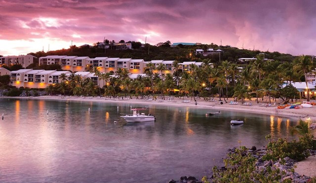 Studio King-St. Thomas Stunning Vacation Vibes in East End