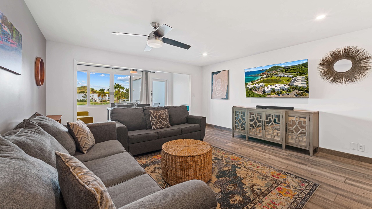 Photo of Livingroom in Cabes Point