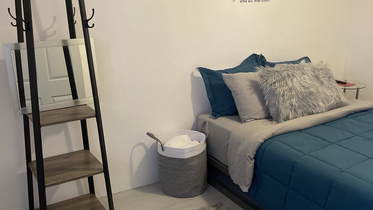 Photo of Bedroom in Anna's Retreat