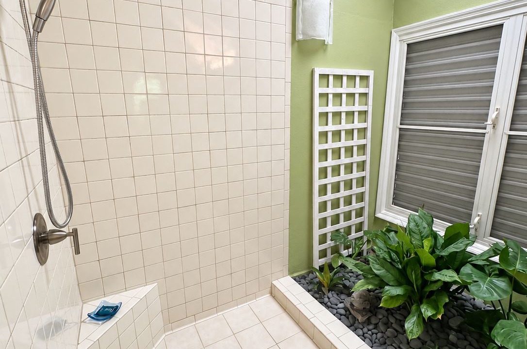 Photo of Bathroom in Testman