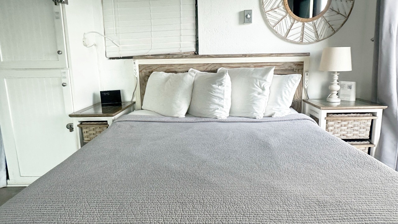 Photo of Bedroom in Estate Smith Bay