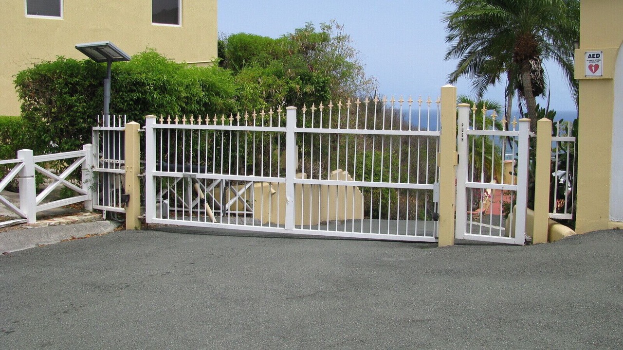 Photo of Outdoor in Estate Teague Bay
