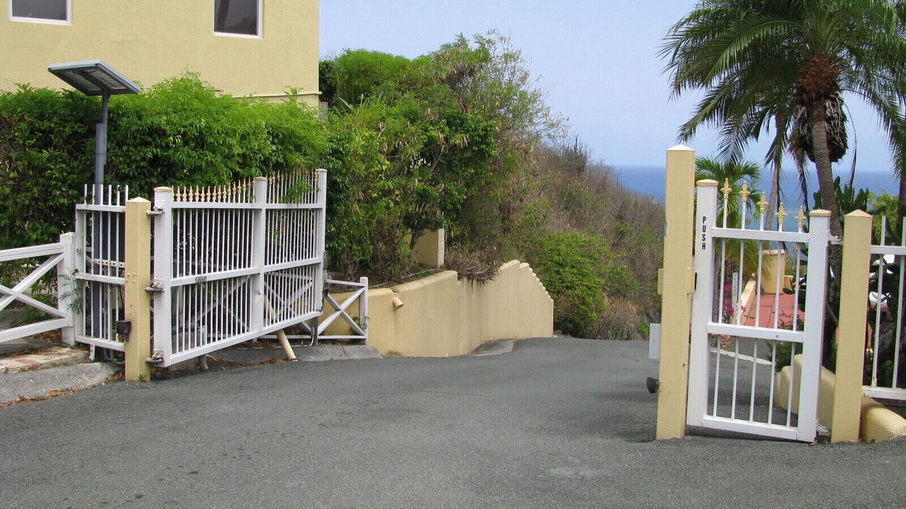 Photo of Outdoor in Estate Teague Bay