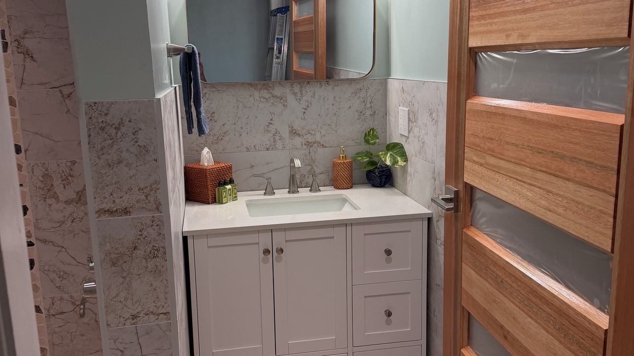 Photo of Bathroom in Red Hook