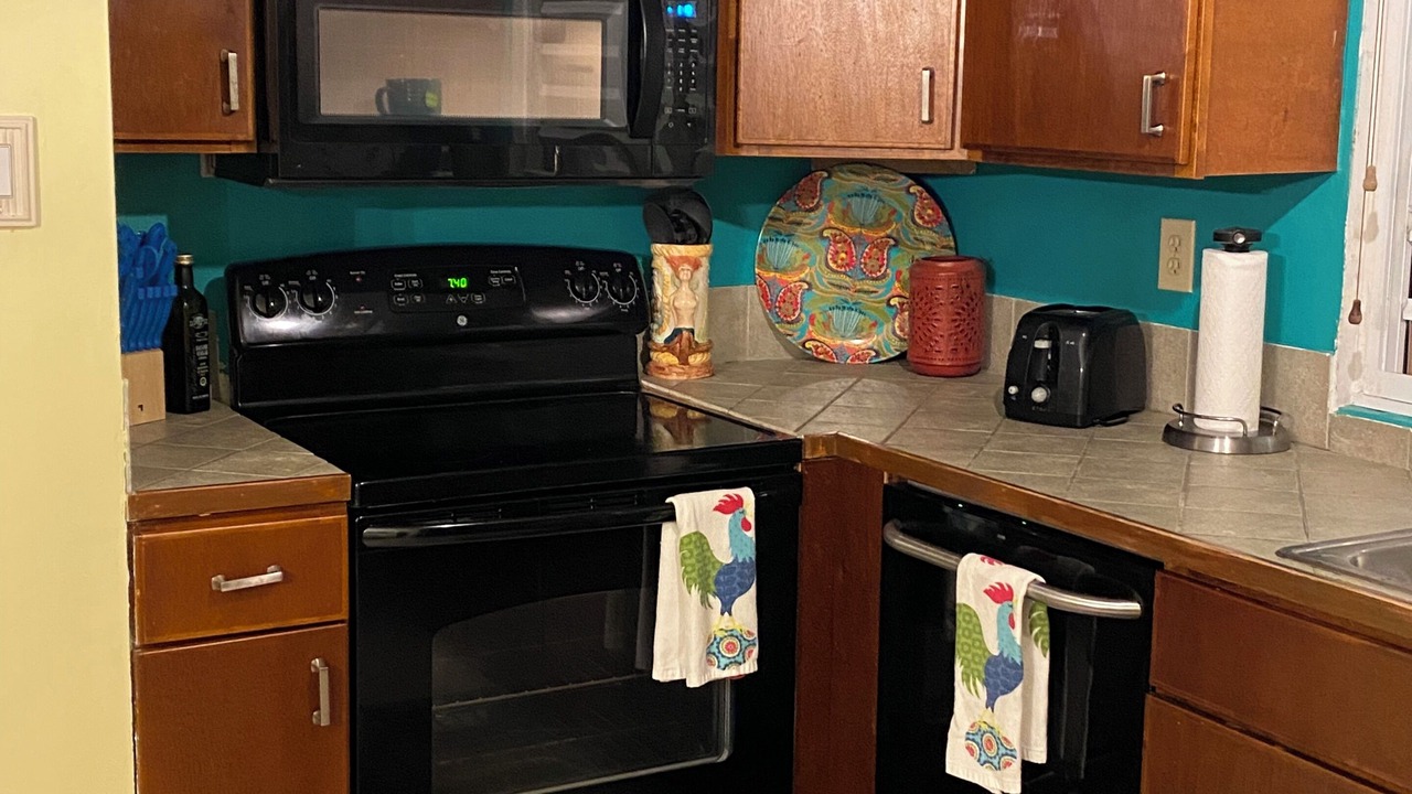 Photo of Kitchen in Estate Mount Pleasant East 1