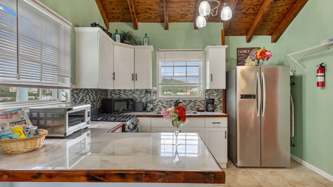 Photo of Kitchen in Anna's Retreat
