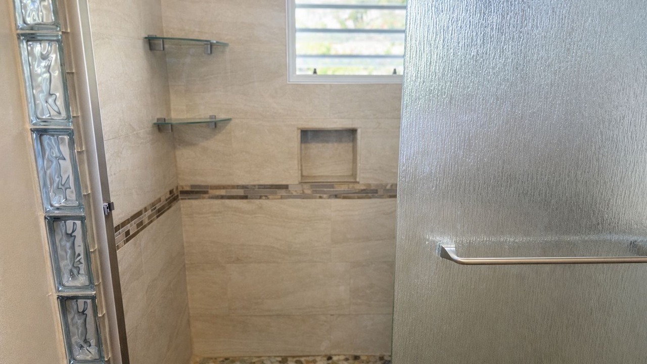 Photo of Bathroom in Estate Annas Retreat