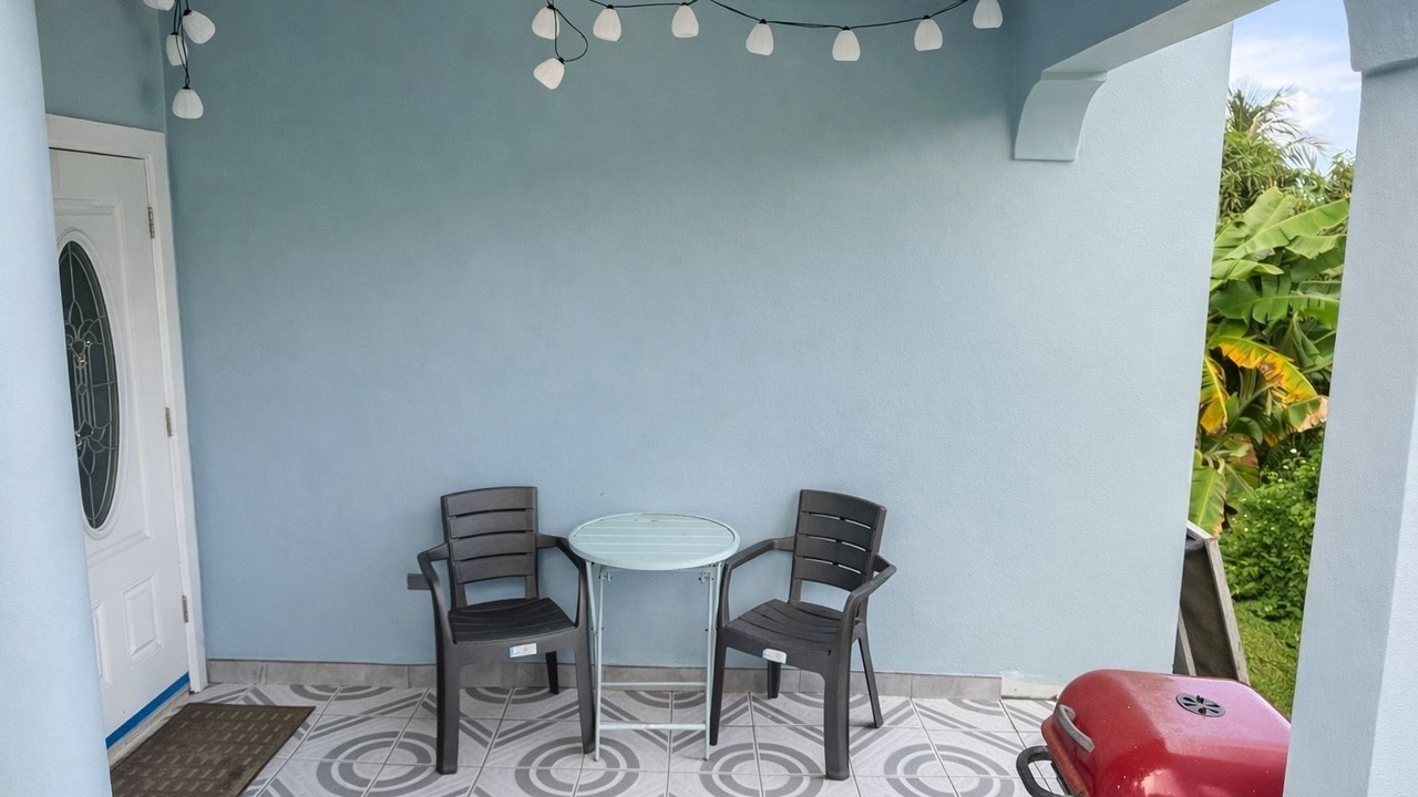 Photo of Patio Balcony in Estate Annas Retreat