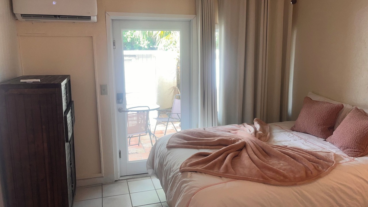 Photo of Bedroom in Estate Demarara
